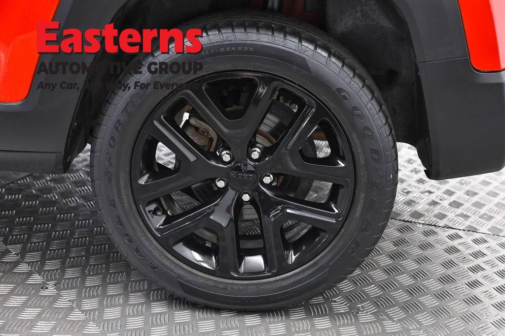 Used 2018 Jeep Renegade Altitude AWD/4WD image 34
