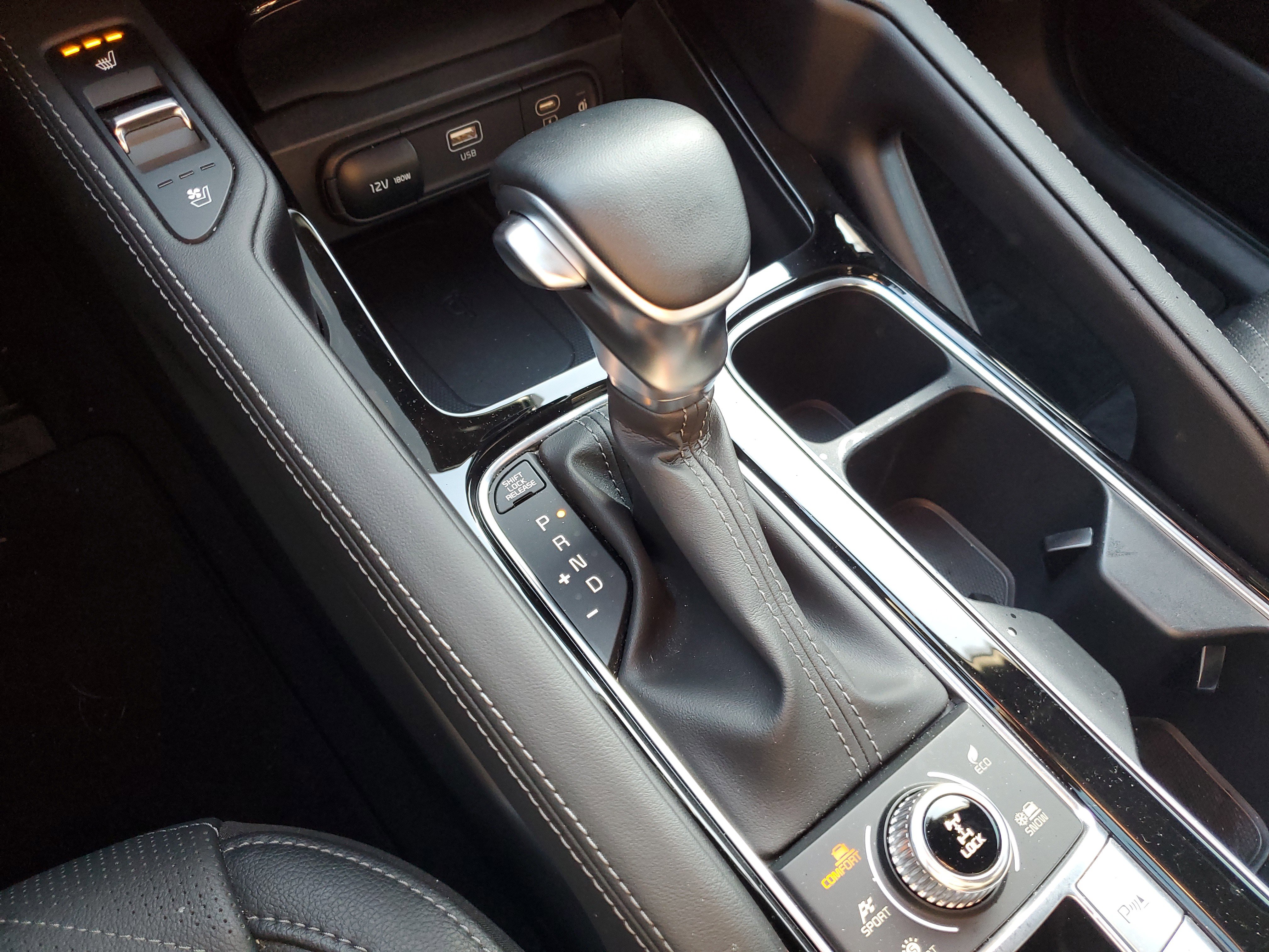 Certified 2025 Kia Telluride AWD image 37