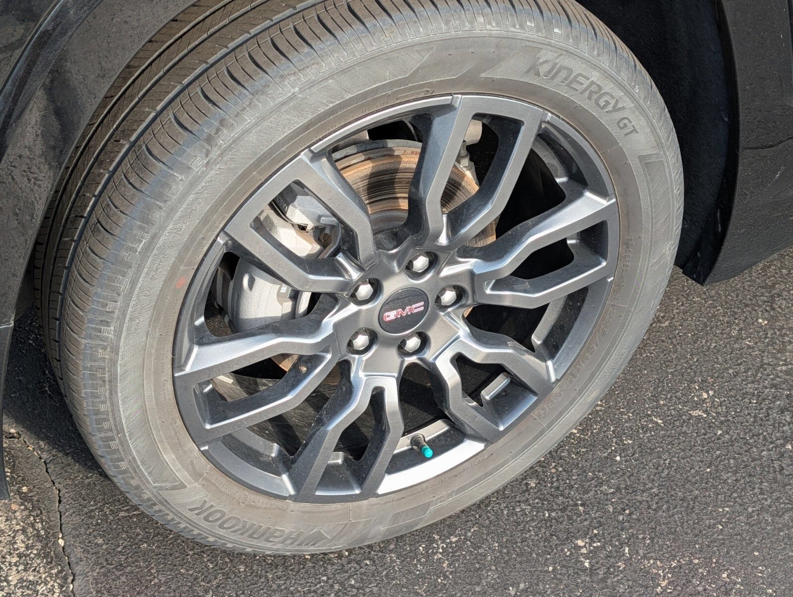 Used 2023 GMC Terrain Denali w/ Black Diamond Edition AWD/4WD image 19