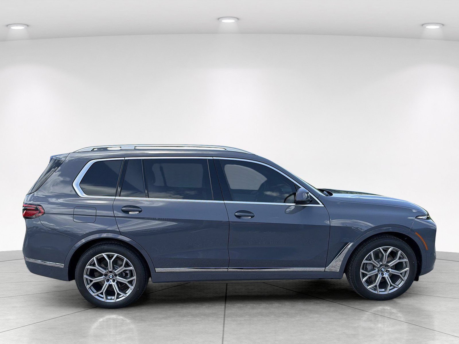 New 2027 BMW X7 xDrive40i w/ Executive Package AWD/4WD image 3