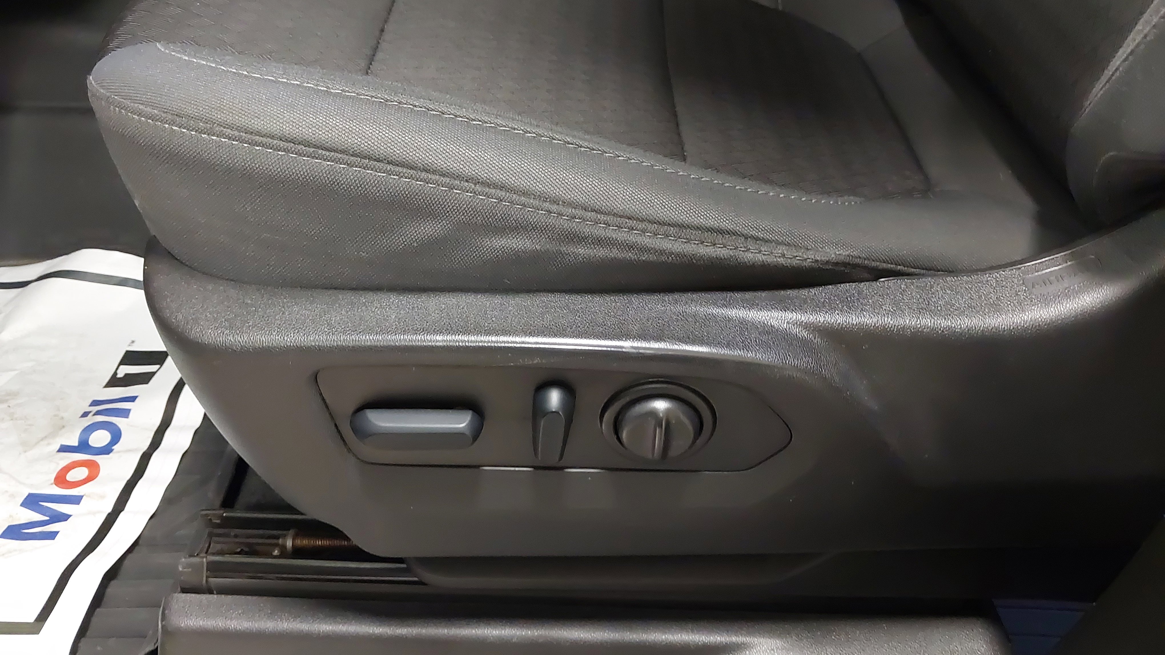 Certified 2022 Chevrolet Silverado 1500 LT image 22