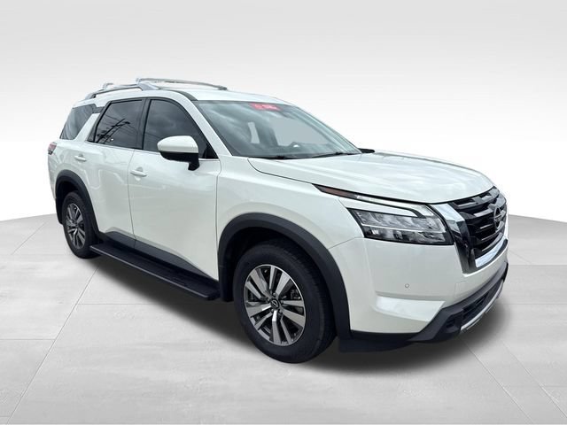 Certified 2023 Nissan Pathfinder SL AWD/4WD image 8