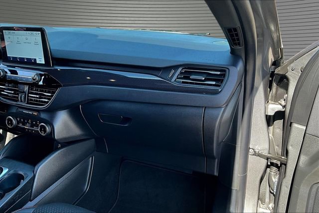 Used 2025 Ford Escape ST-Line Select image 25