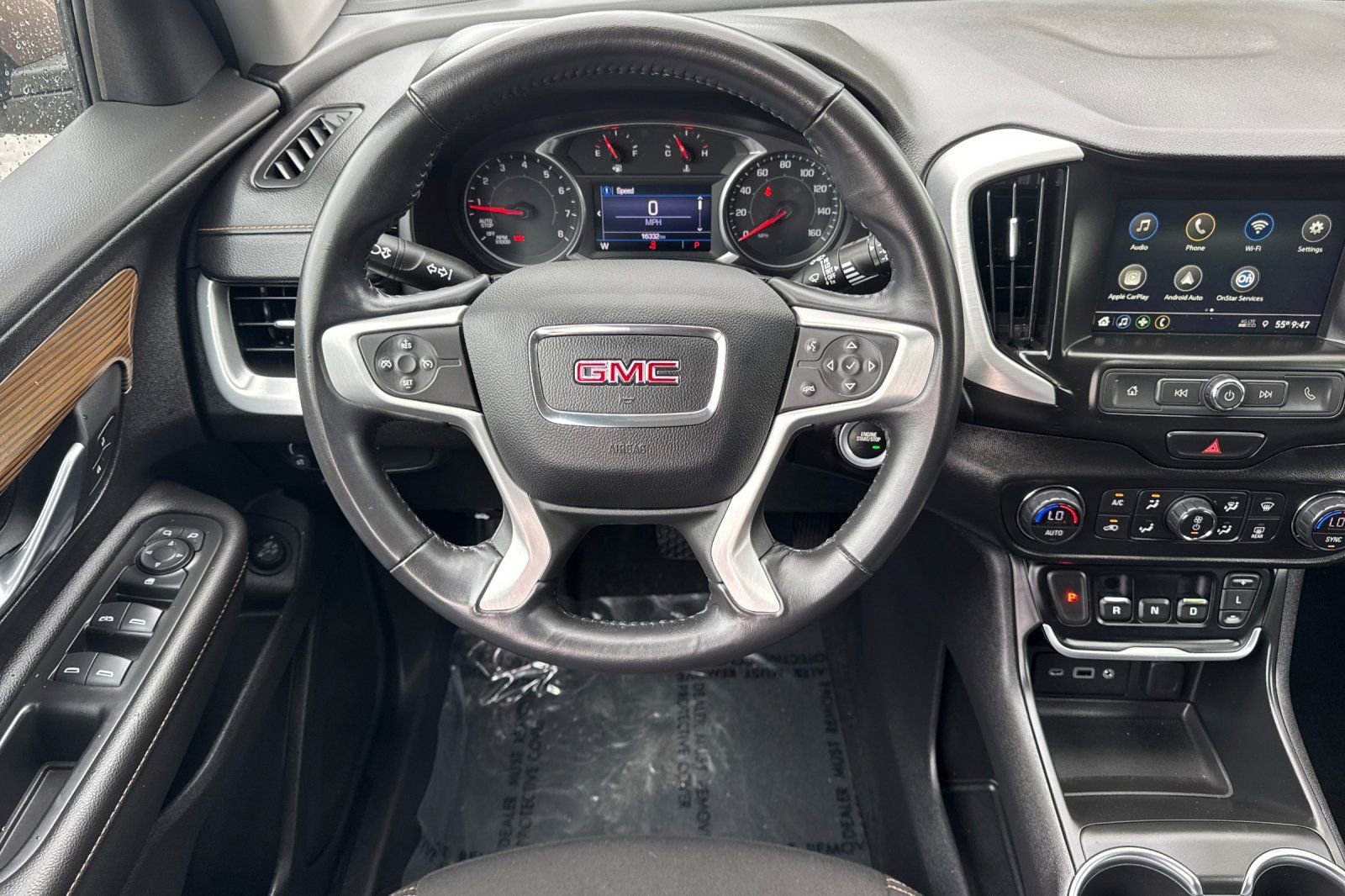 Used 2019 GMC Terrain SLE w/ Driver Convenience Package FWD image 16