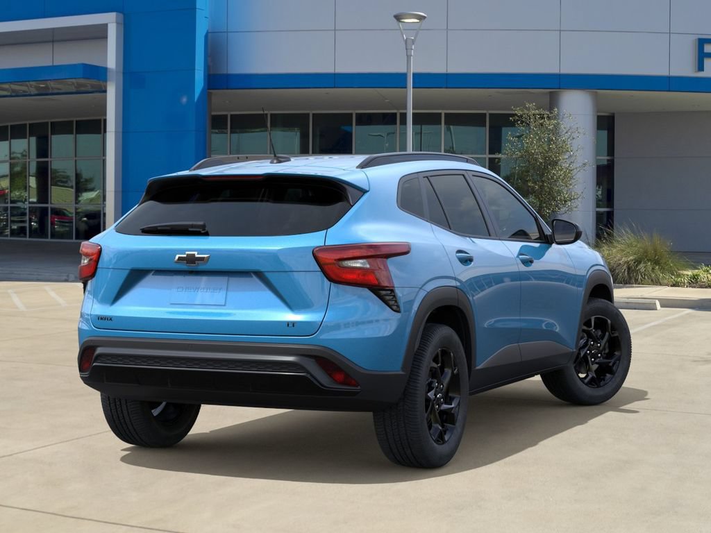 New 2026 Chevrolet Trax LT w/ Driver Confidence Package FWD image 4
