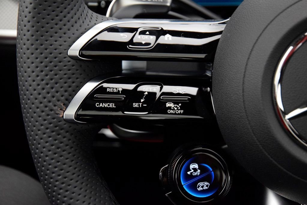 New 2026 Mercedes-Benz GLC 43 AMG 4MATIC image 24