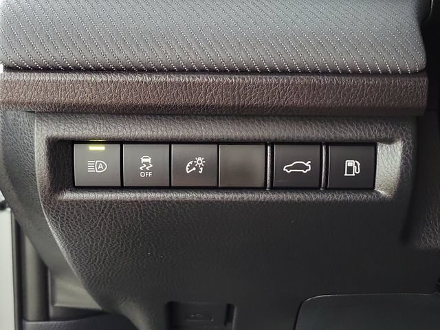 Used 2026 Toyota Camry SE w/ Convenience Package FWD image 23