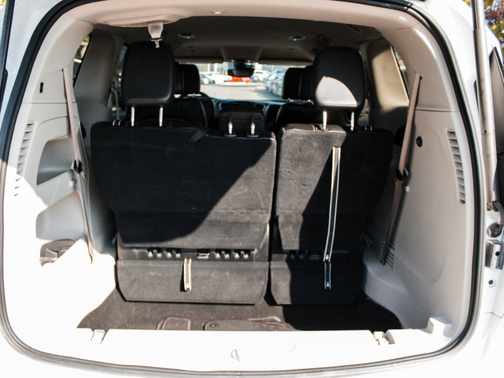 Used 2023 Chrysler Pacifica Touring-L FWD image 27