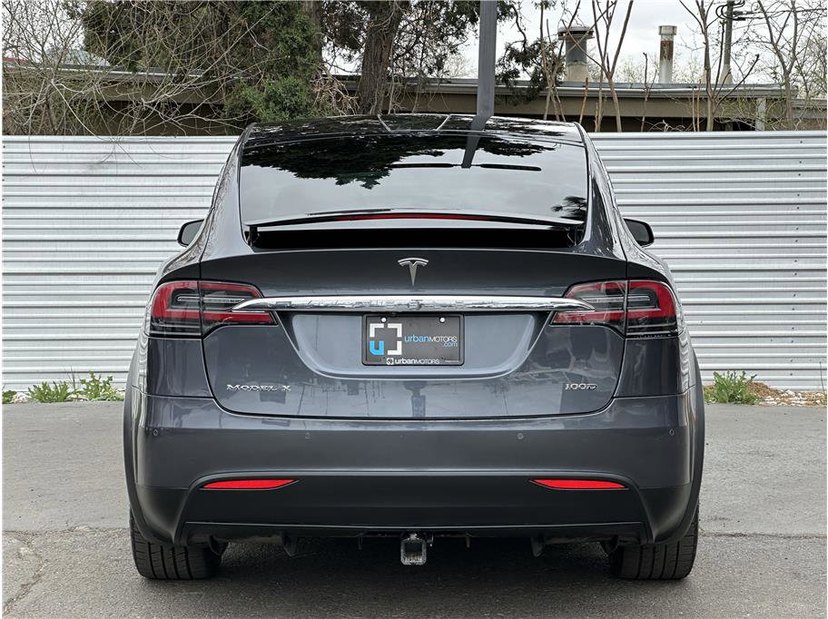 Used 2018 Tesla Model X 100D image 11