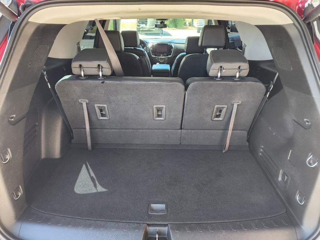 Used 2019 Chevrolet Traverse RS image 8