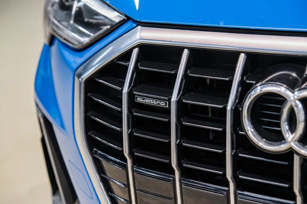 Used 2020 Audi Q3 2.0T Premium Plus w/ Premium Plus Package image 54