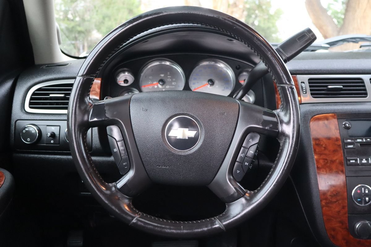 Used 2008 Chevrolet Silverado 2500 LTZ w/ Safety Package AWD/4WD image 18
