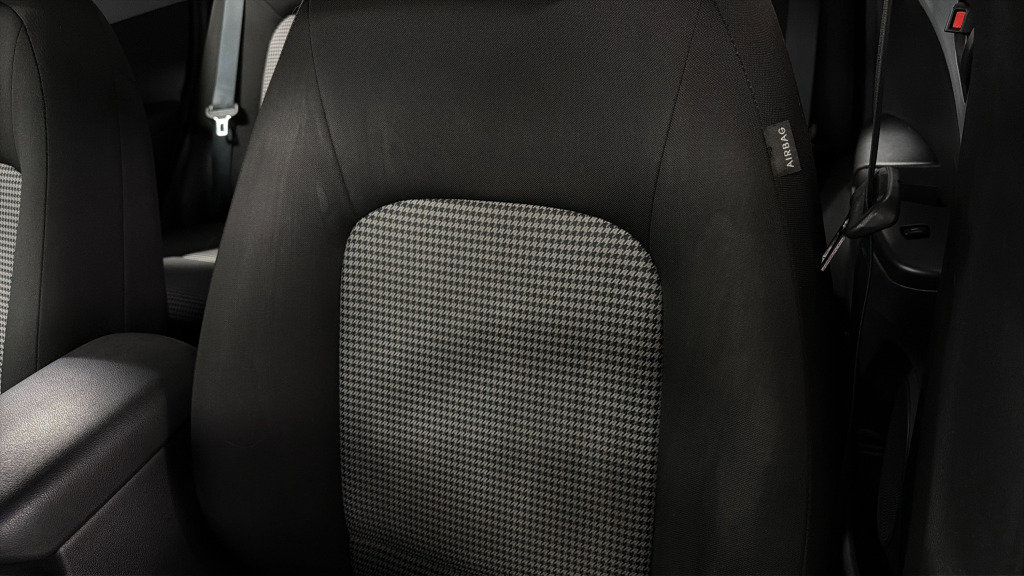 Used 2019 Hyundai Kona SE AWD/4WD image 19