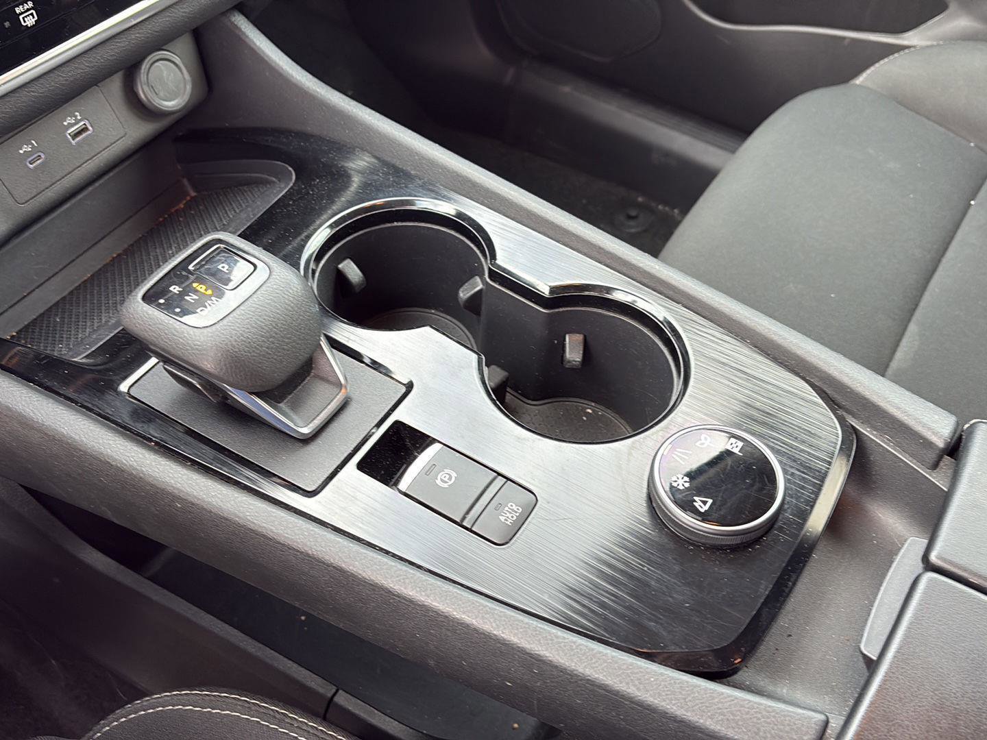 Used 2023 Nissan Rogue S image 13