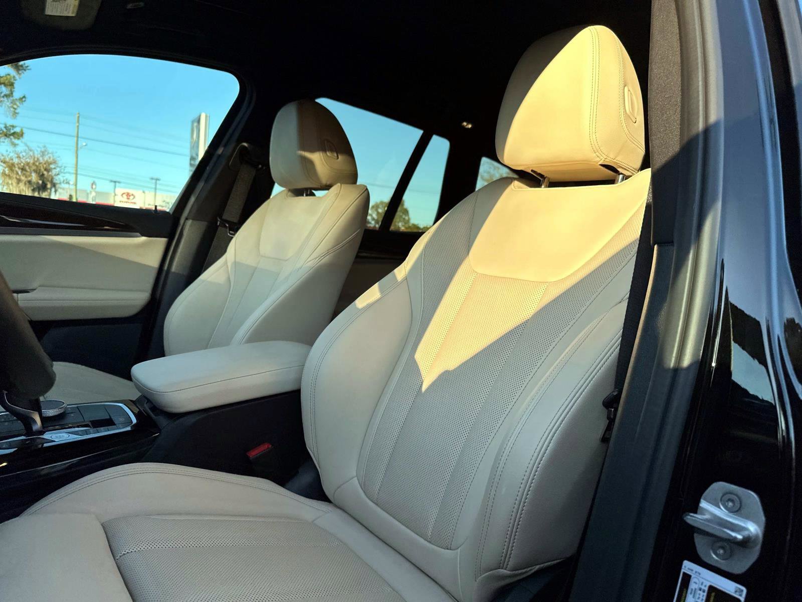 Used 2024 BMW X3 sDrive30i w/ Convenience Package image 21