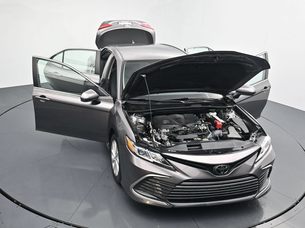 Used 2024 Toyota Camry LE FWD image 40
