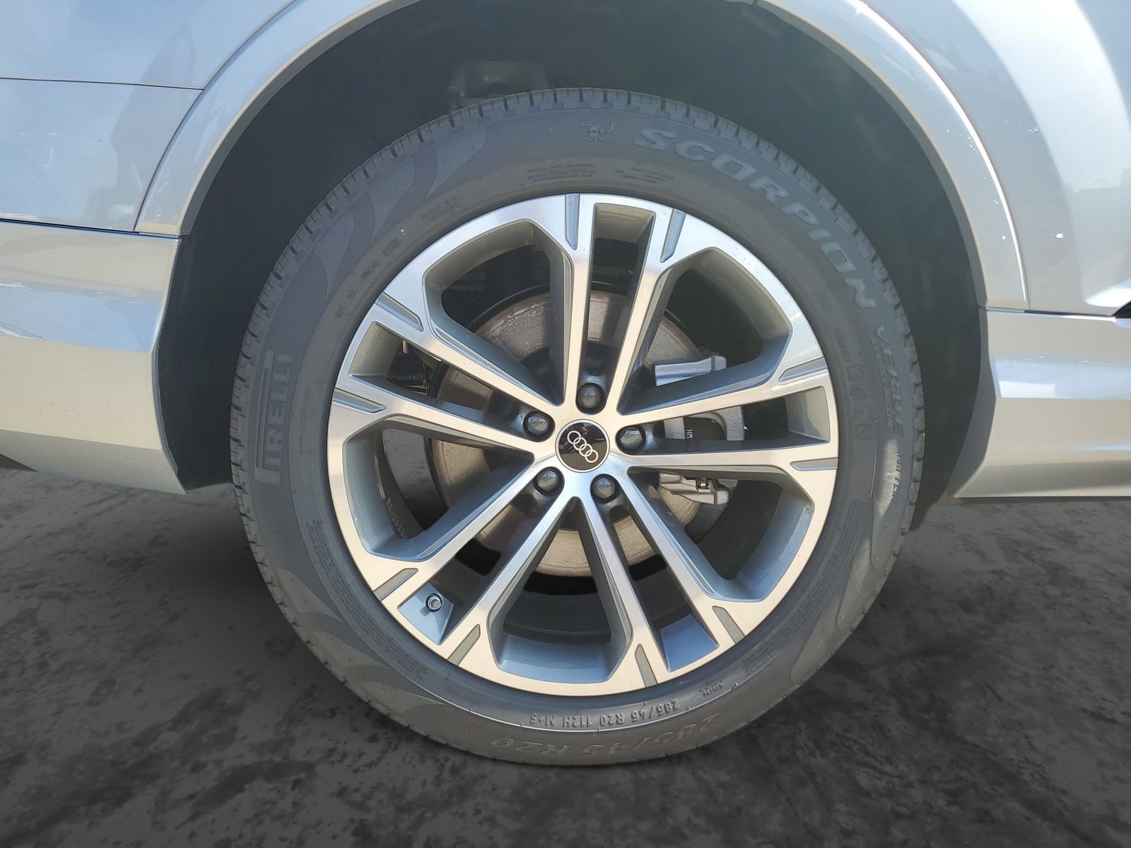 New 2026 Audi Q7 2.0T Premium image 5