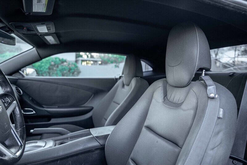 Used 2015 Chevrolet Camaro LT w/ RS Package RWD image 10