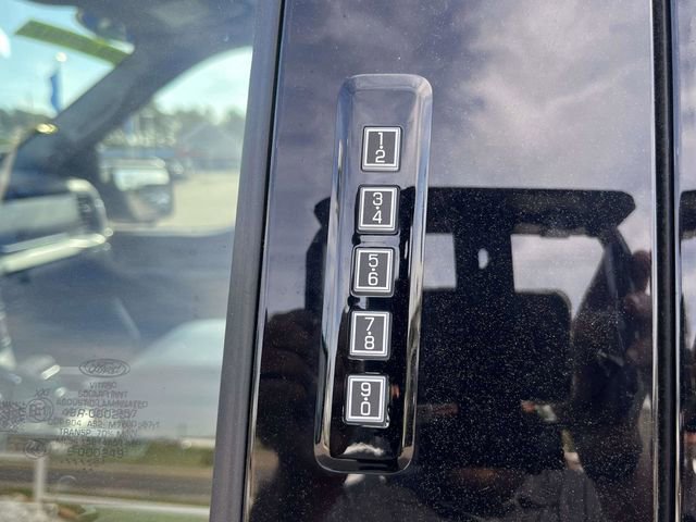 Used 2023 Ford F150 Lariat w/ Equipment Group 502A High image 7