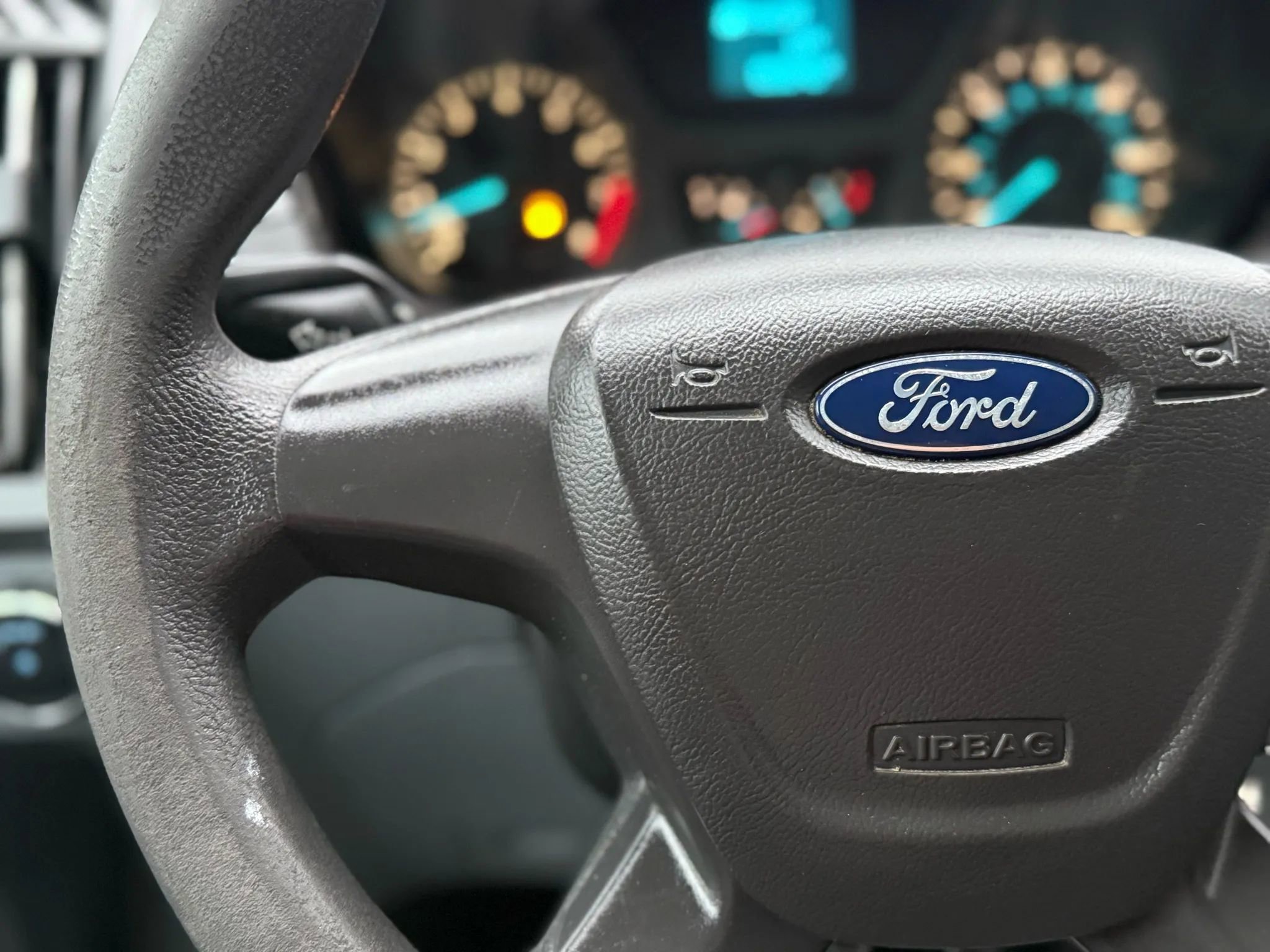 Used 2018 Ford Transit 150 148 Medium Roof image 29