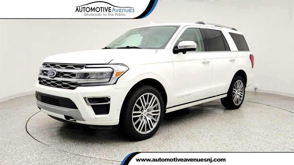 Used 2024 Ford Expedition Platinum AWD/4WD image 1