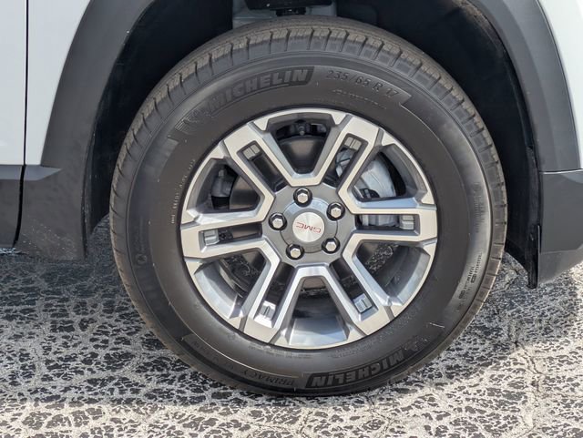 Used 2026 GMC Terrain Elevation image 10