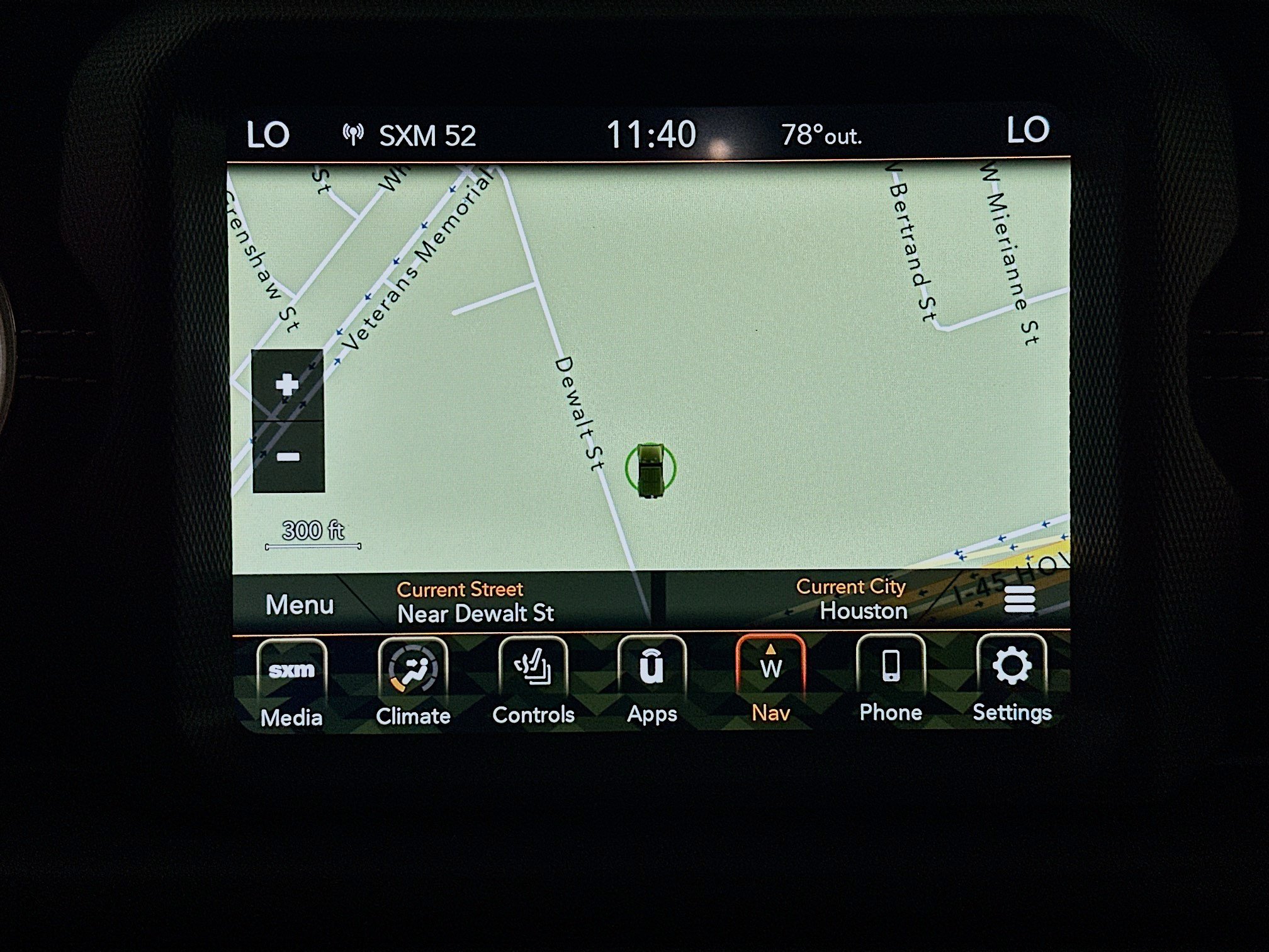 Used 2022 Jeep Wrangler Unlimited Sahara w/ Cold Weather Group AWD/4WD image 21