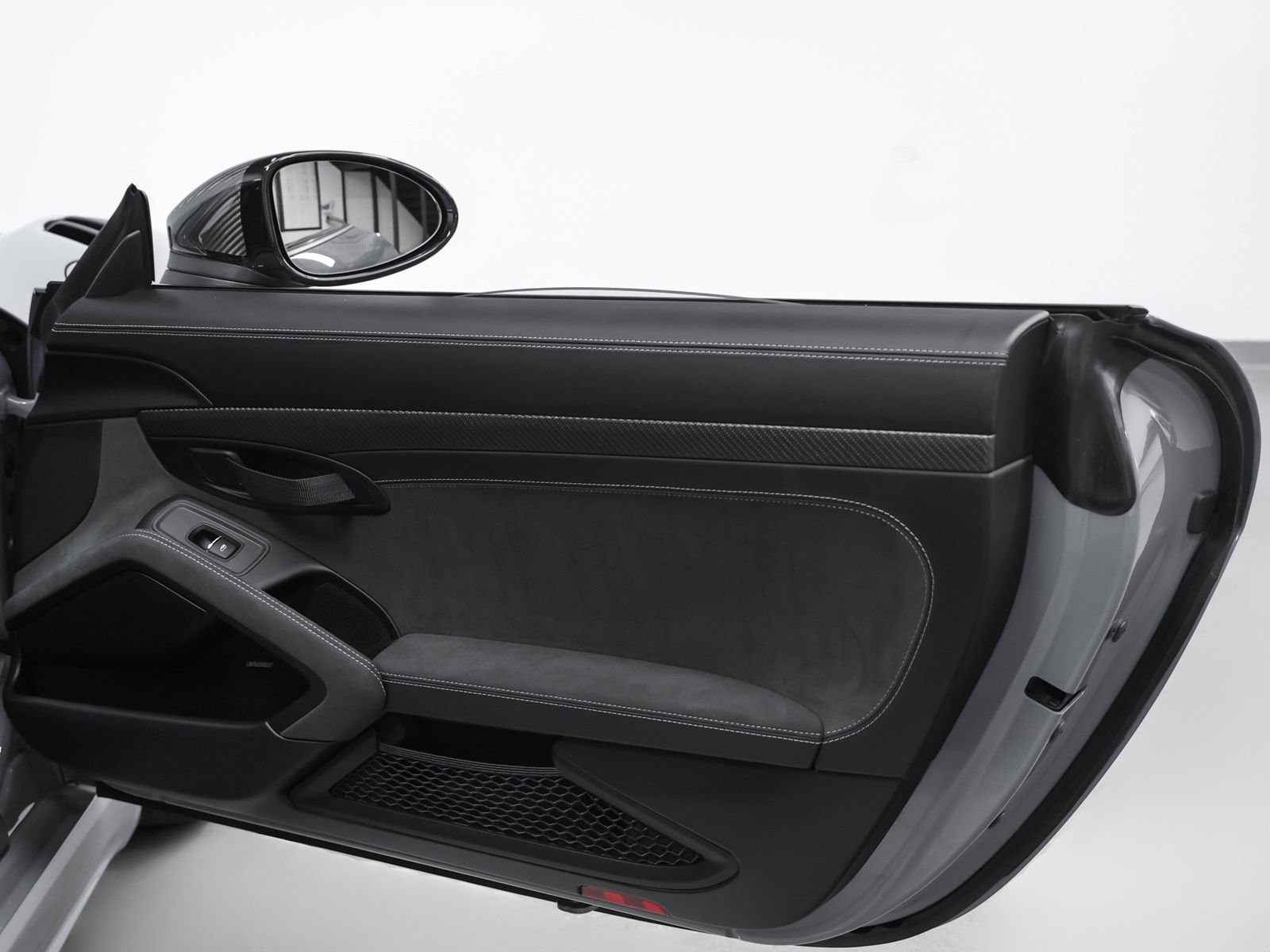 Certified 2023 Porsche 718 Cayman GT4 RS image 51