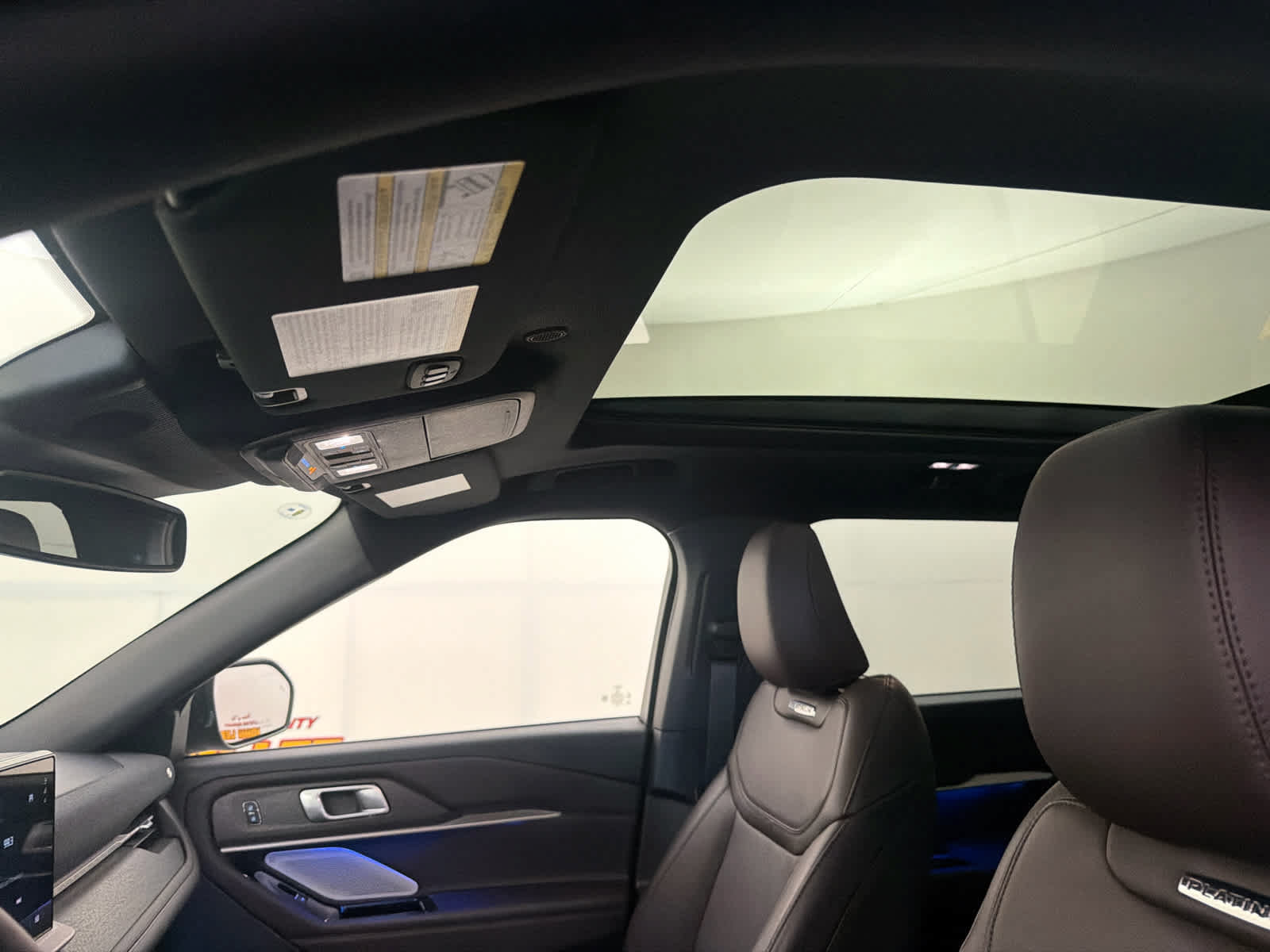 Used 2026 Ford Explorer Platinum RWD image 15