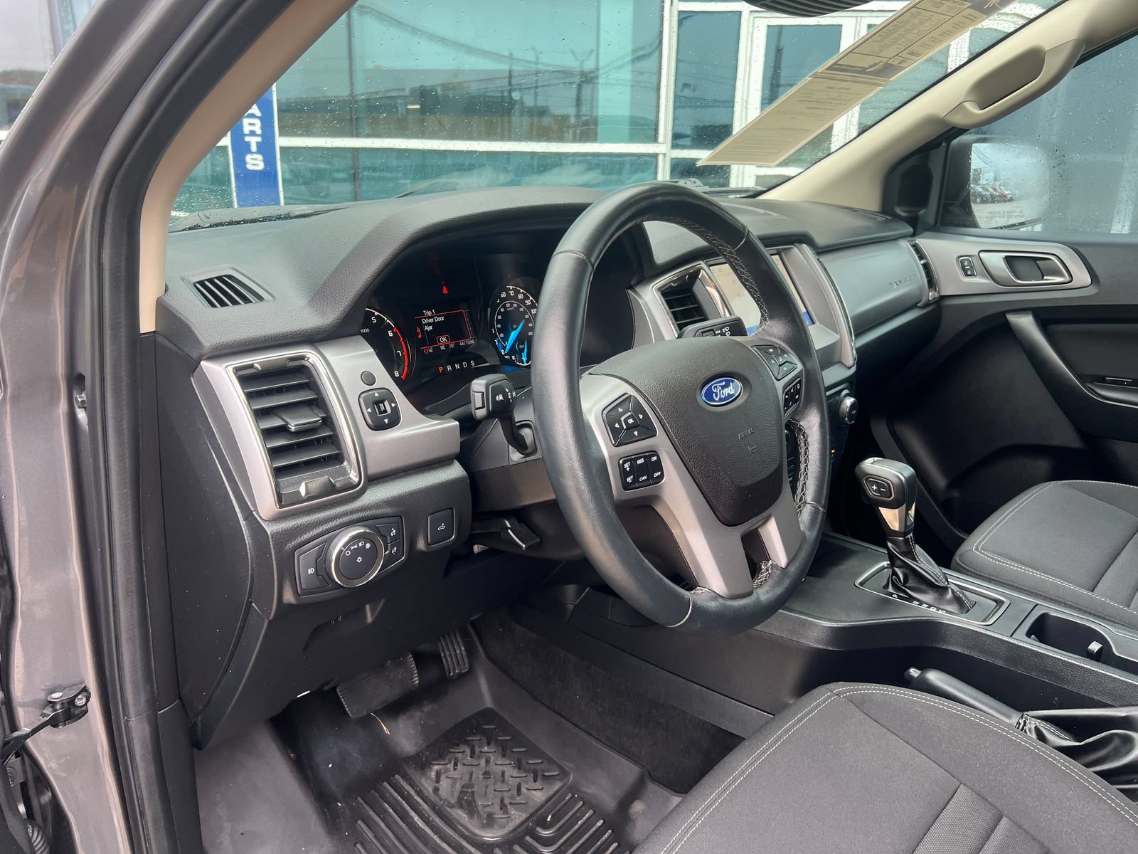 Used 2022 Ford Ranger XLT w/ Equipment Group 301A Mid RWD image 28