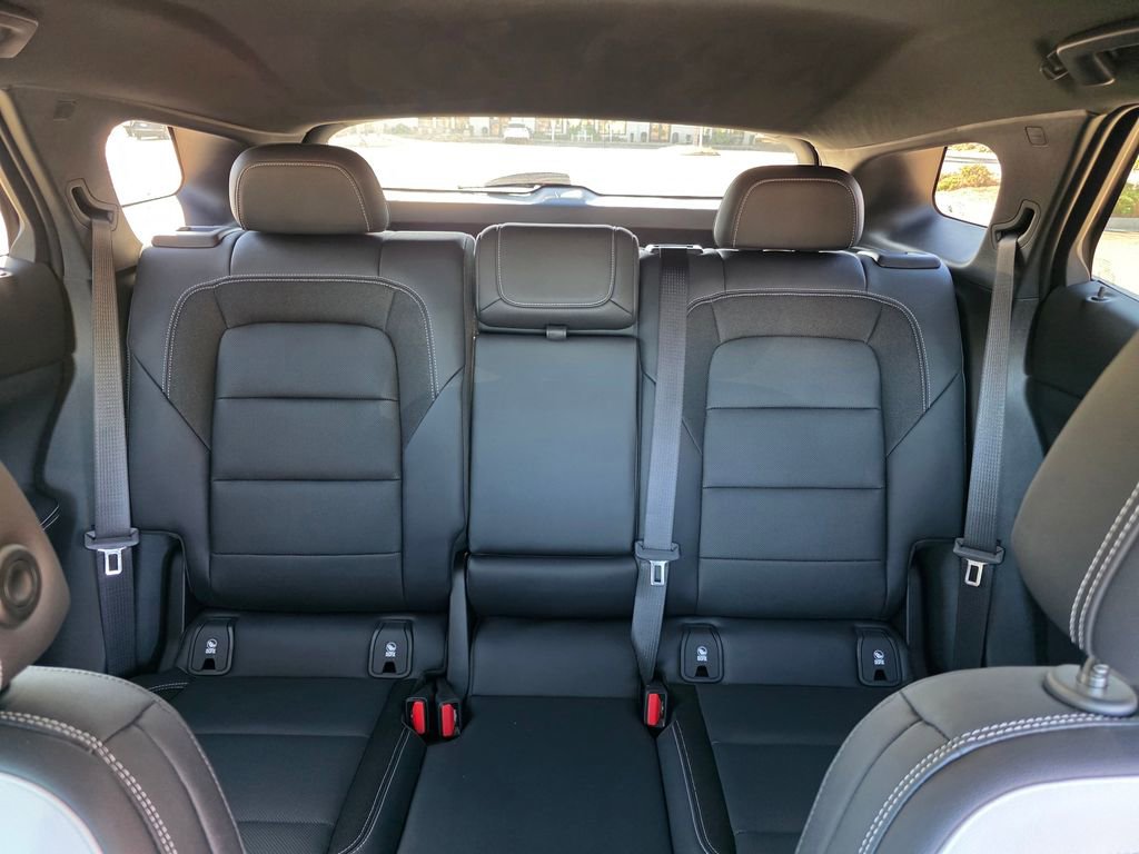 New 2025 Chevrolet Blazer EV LT AWD/4WD image 18
