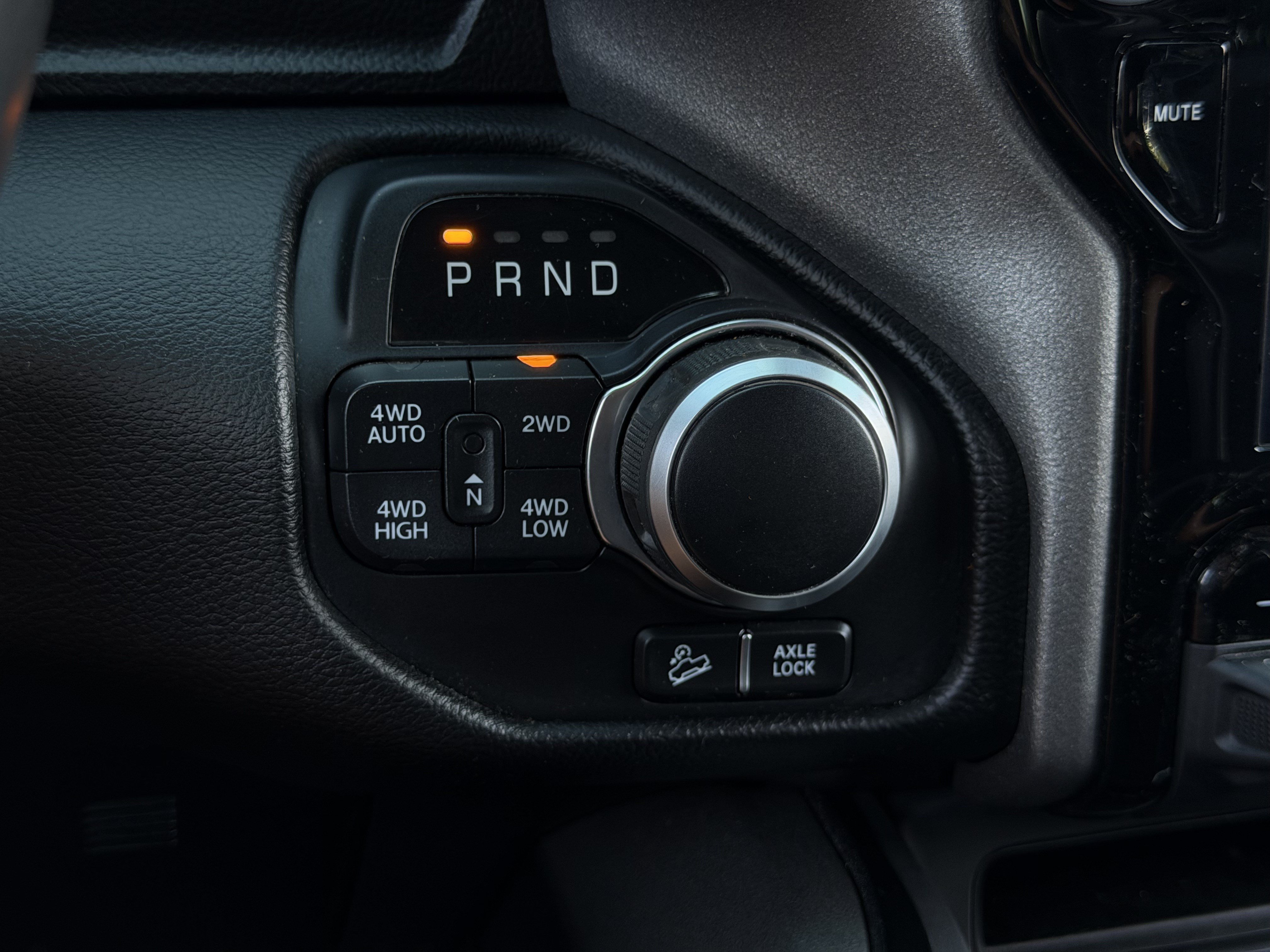 Used 2020 RAM 1500 Big Horn w/ Built-to-serve Edition AWD/4WD image 27