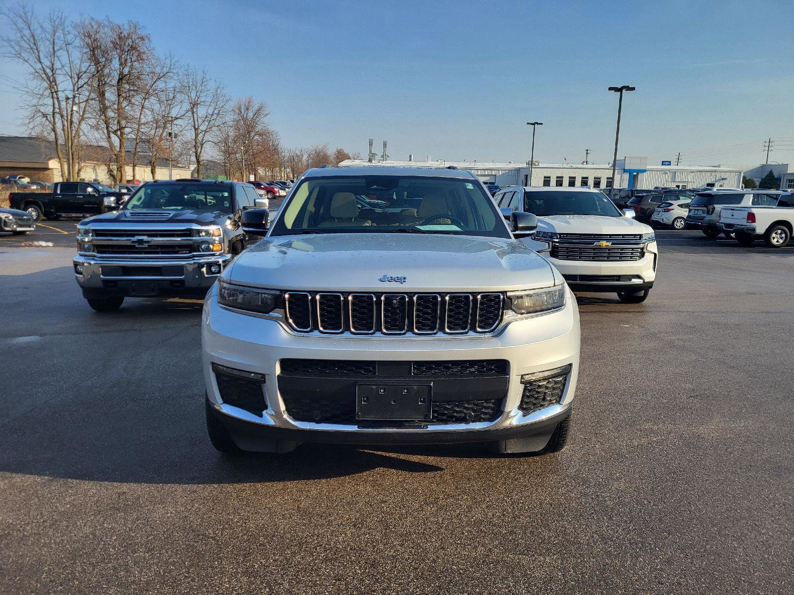 Used 2021 Jeep Grand Cherokee L Limited w/ Luxury Tech Group II image 8