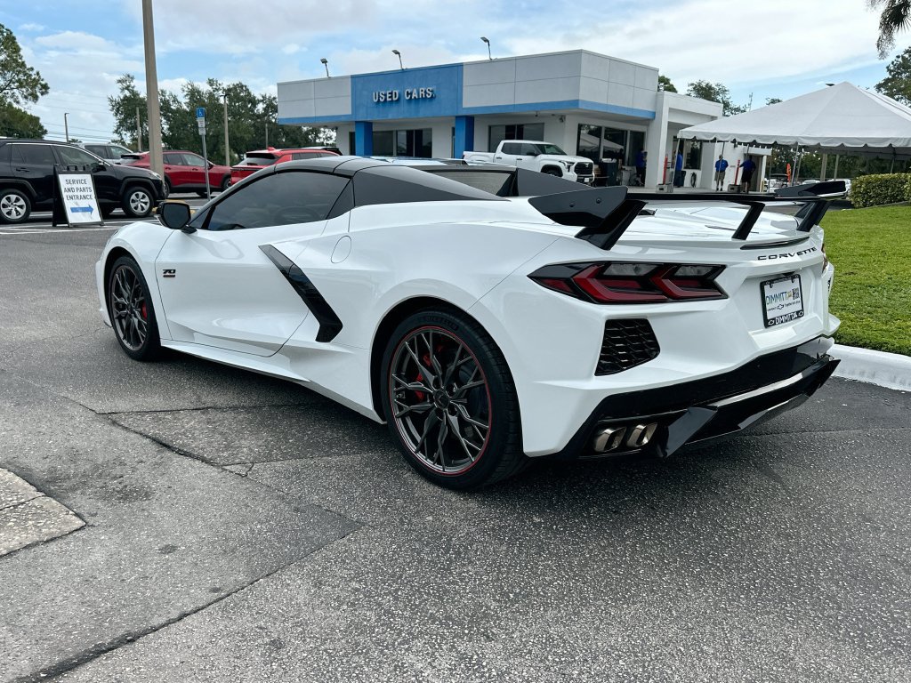 Certified 2023 Chevrolet Corvette Stingray Convertible w/ Z51 Performance Package RWD image 7