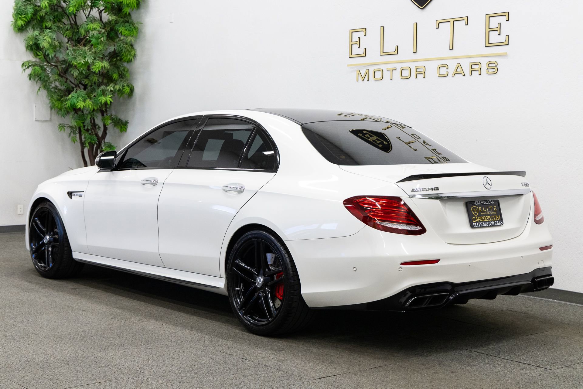 Used 2018 Mercedes-Benz E 63 AMG S image 3