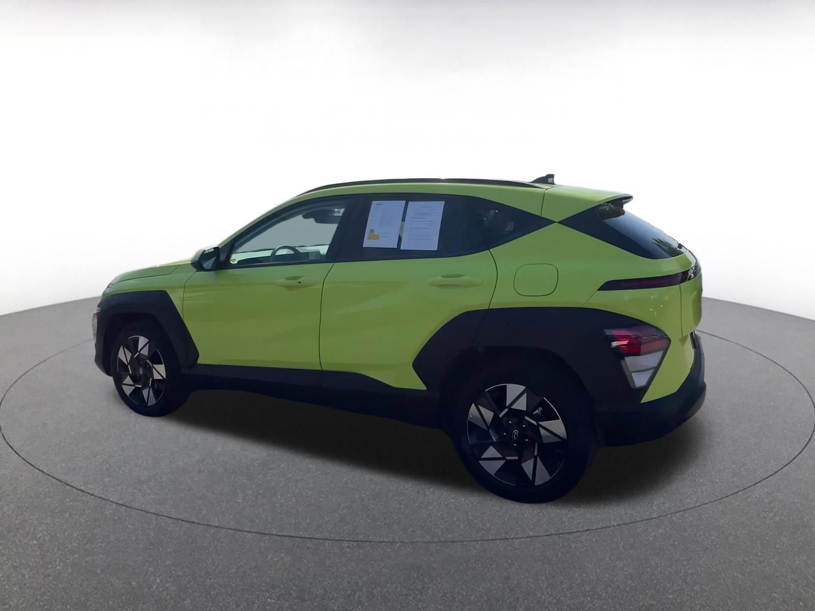 Used 2025 Hyundai Kona SEL image 10