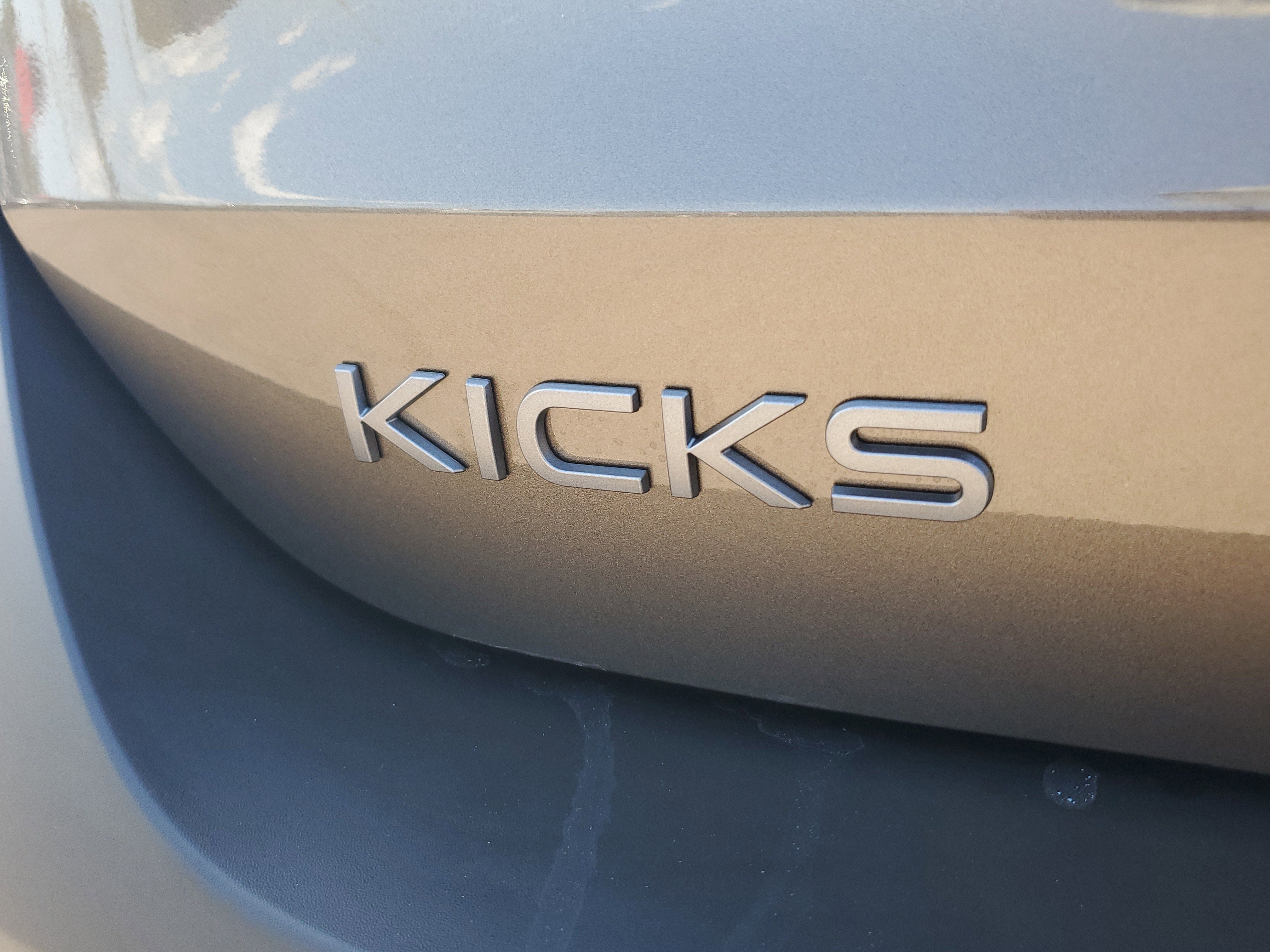 New 2026 Nissan Kicks S FWD image 7