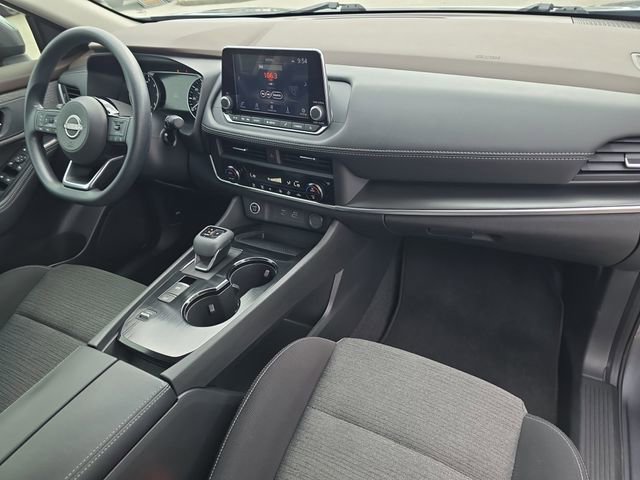 Certified 2023 Nissan Rogue SV FWD image 11