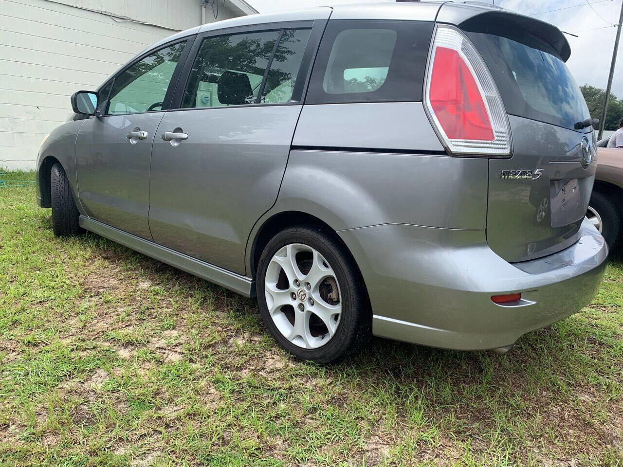 Used 2010 MAZDA MAZDA5 Sport w/ Popular Equipment Pkg image 6