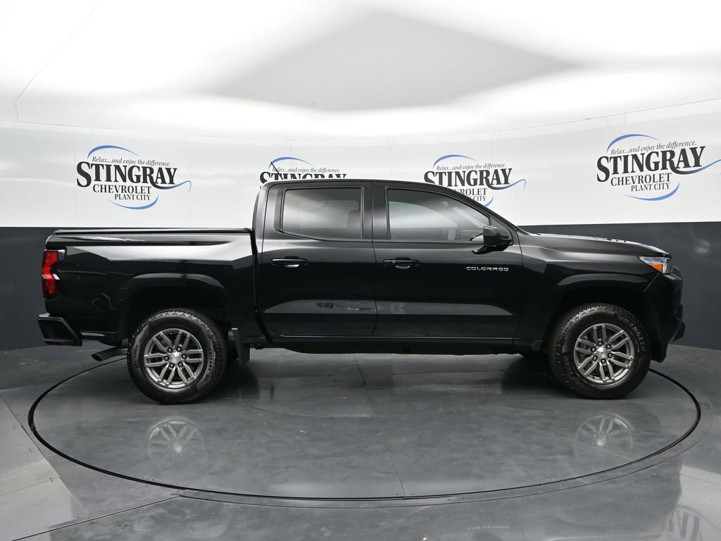 Used 2025 Chevrolet Colorado LT RWD image 8