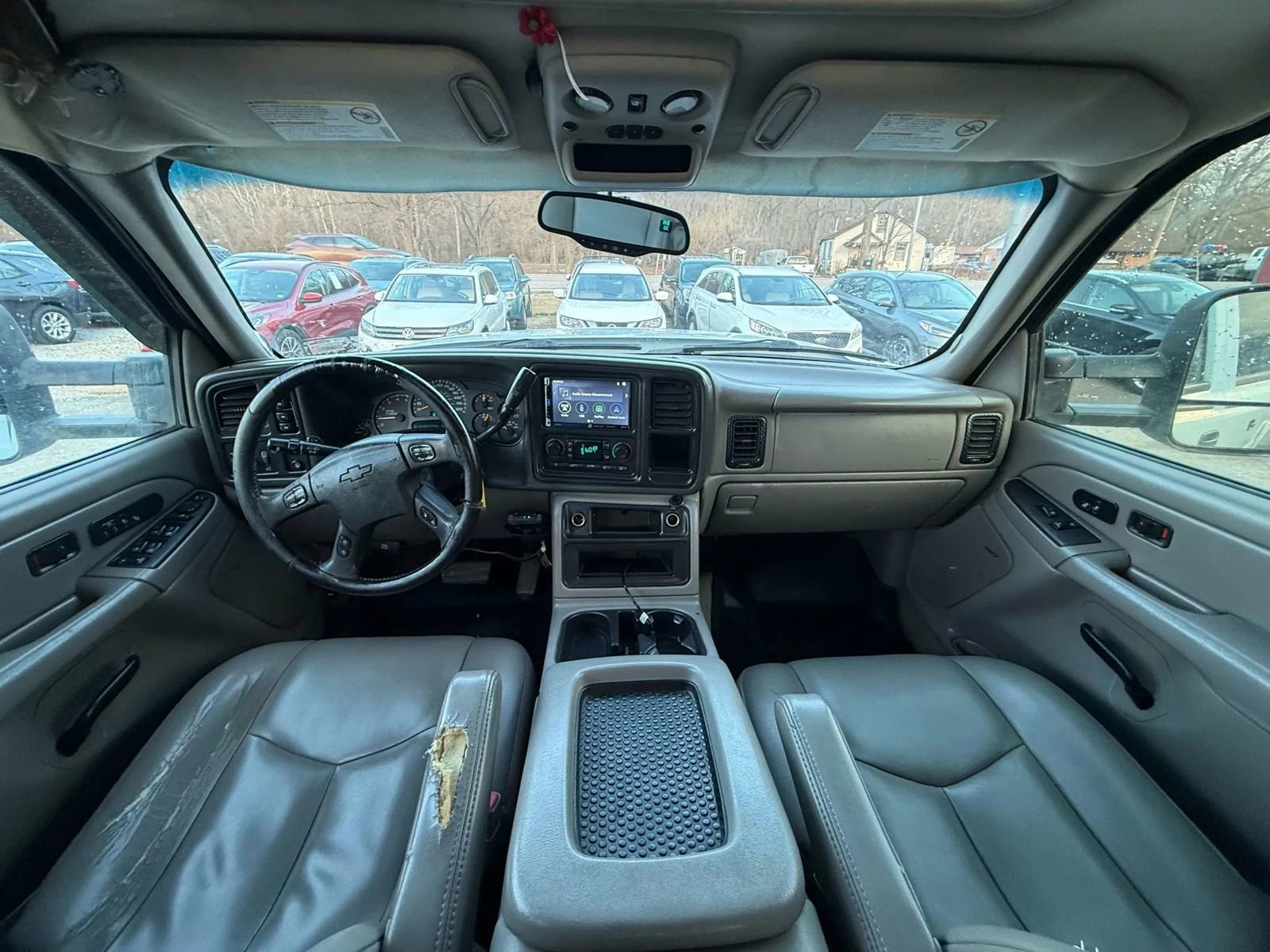 Used 2005 Chevrolet Silverado 2500 LT w/ Heavy-Duty Power Package image 13