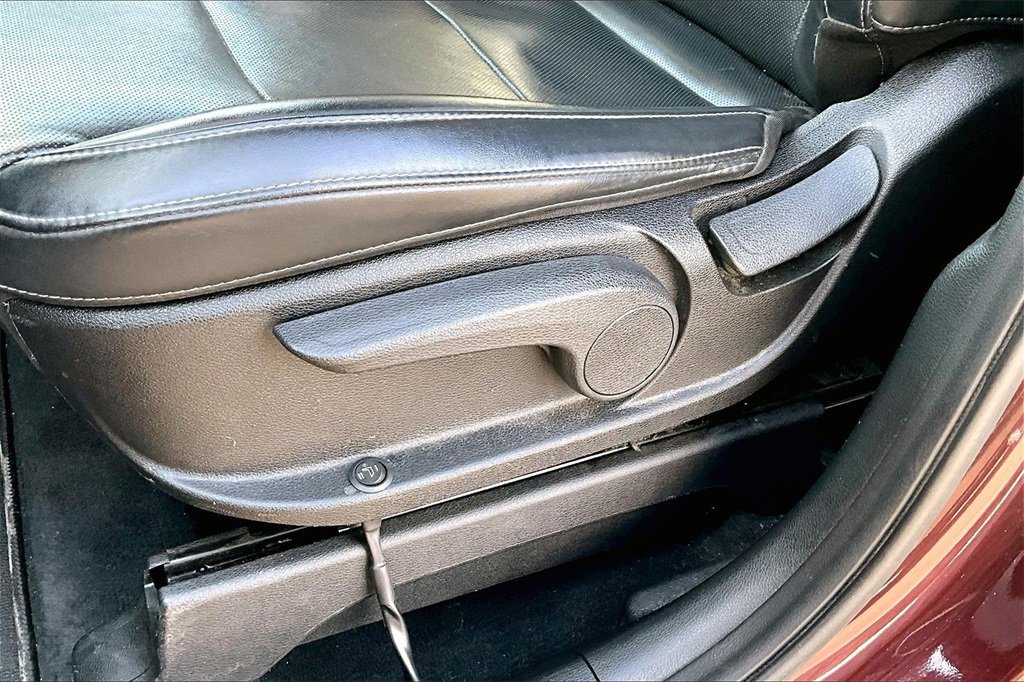 Used 2020 Kia Telluride LX image 32