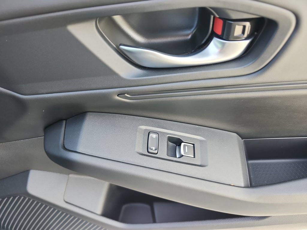 Used 2025 Honda Accord SE image 25