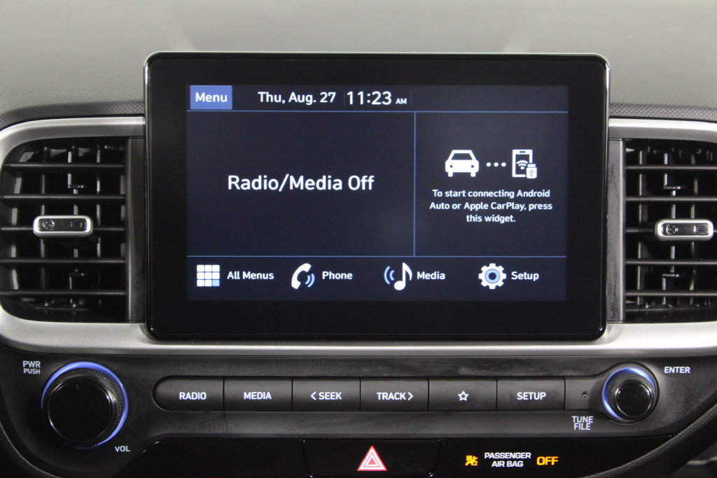 Certified 2026 Hyundai Venue SE FWD image 9