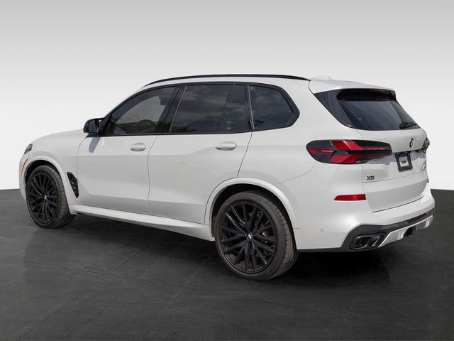 Used 2025 BMW X5 M60i image 7