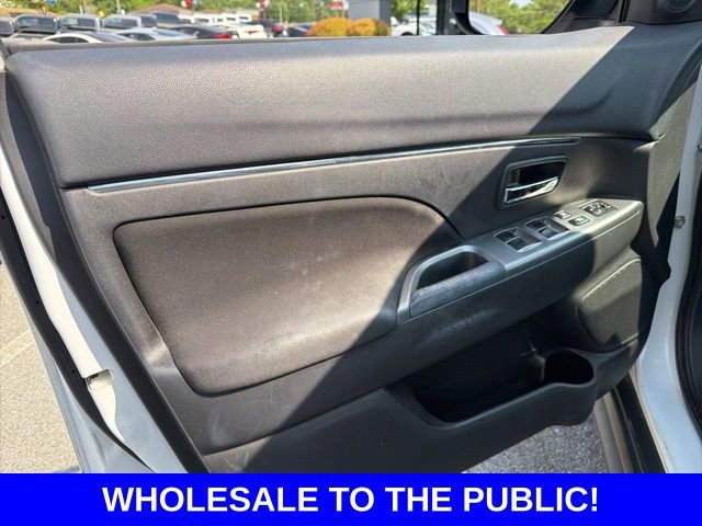 Used 2018 Mitsubishi Outlander Sport ES FWD image 21