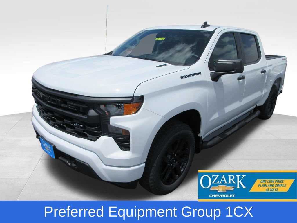 New 2026 Chevrolet Silverado 1500 Custom w/ Turbomax Blackout Package AWD/4WD 360° Tour
