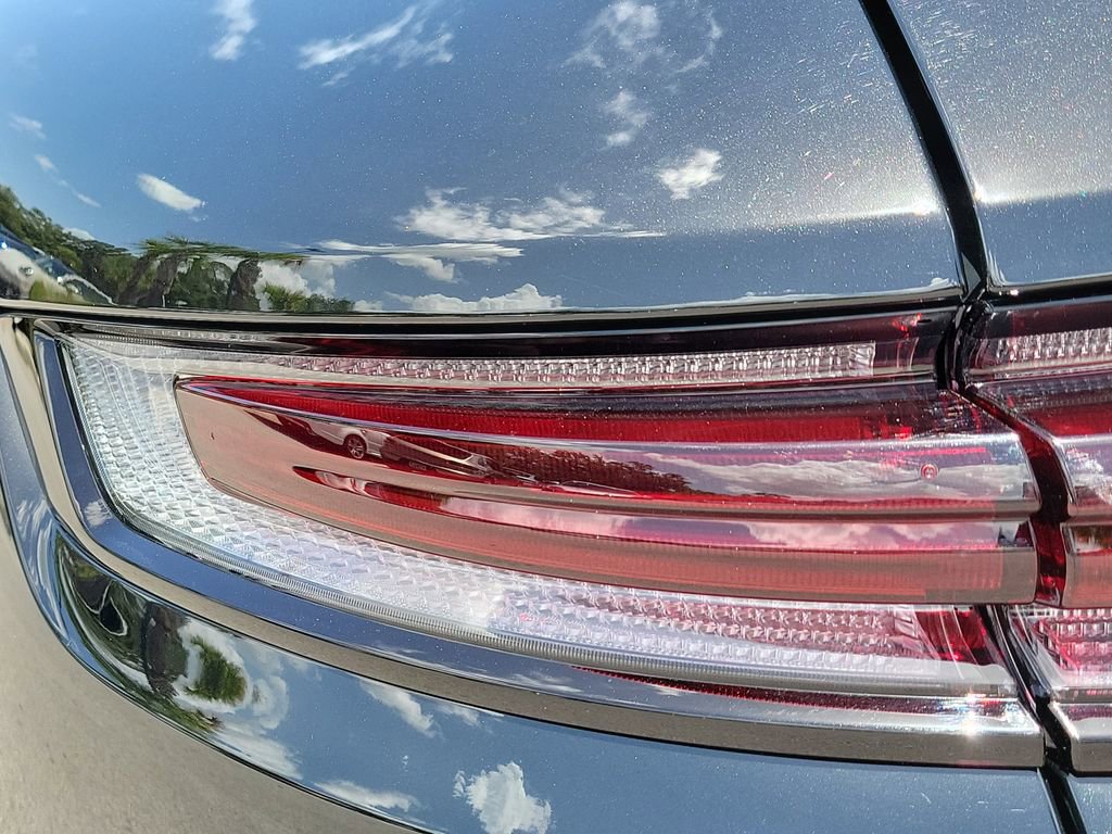 Certified 2025 Porsche Cayenne image 16