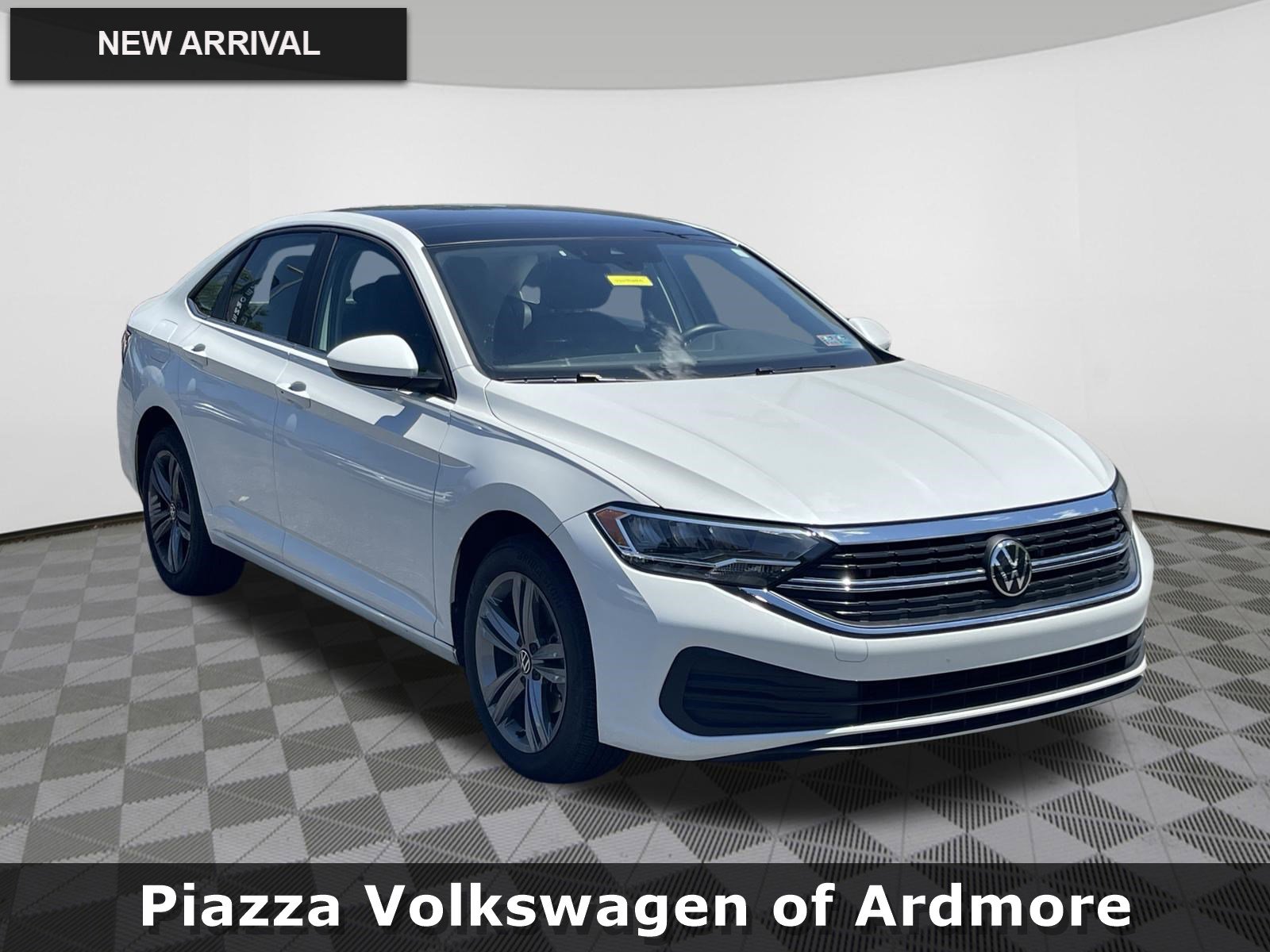 Used 2023 Volkswagen Jetta SE w/ Panoramic Sunroof Package FWD video 1