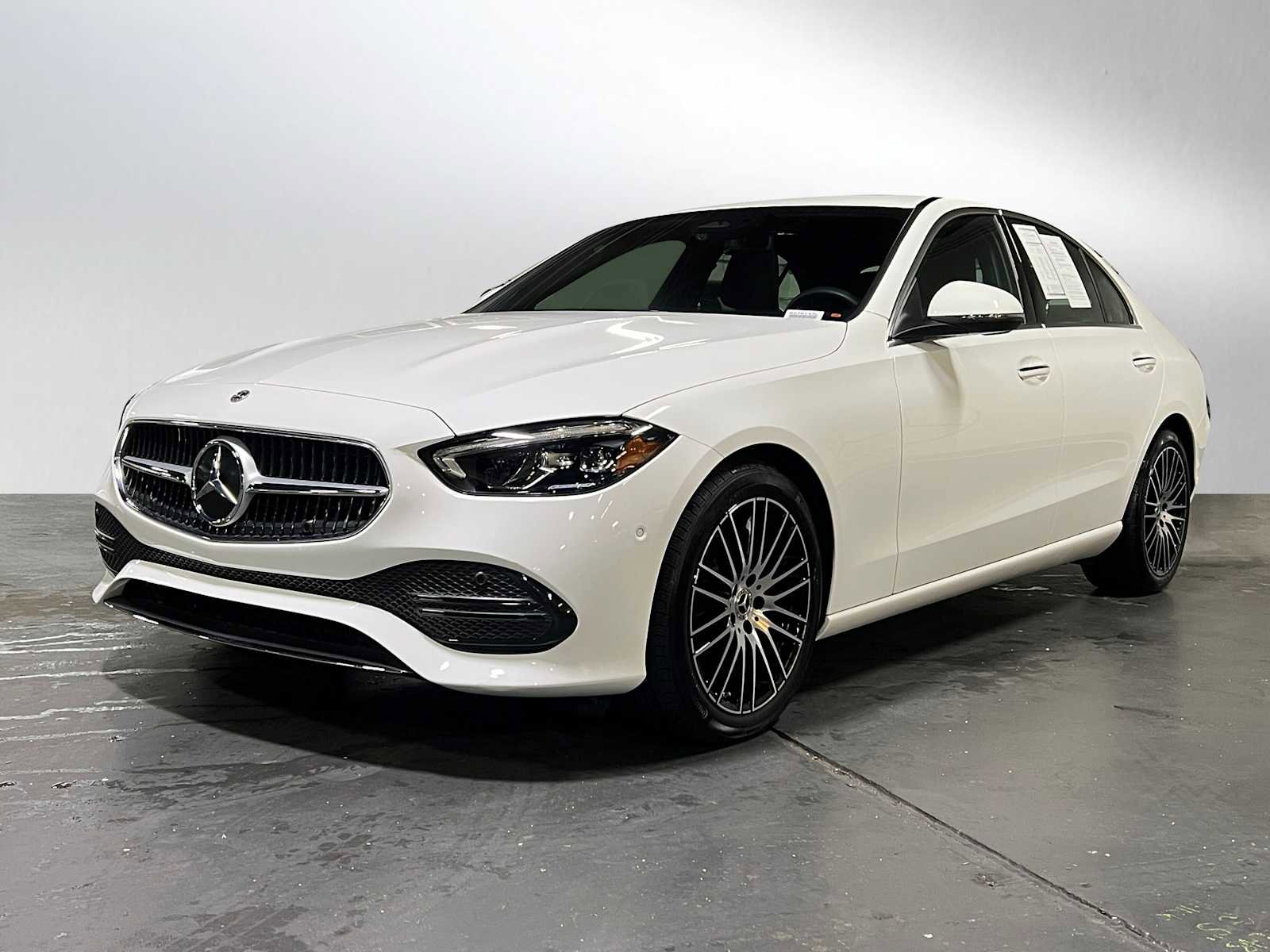 Used 2025 Mercedes-Benz C 300 Sedan image 7